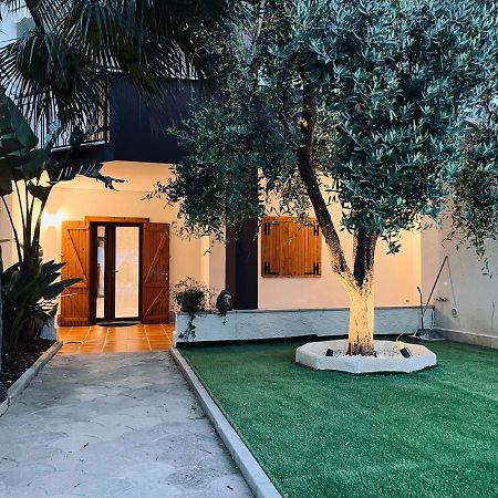 Villa Giorgia Al Mare Bisceglie Dış mekan fotoğraf